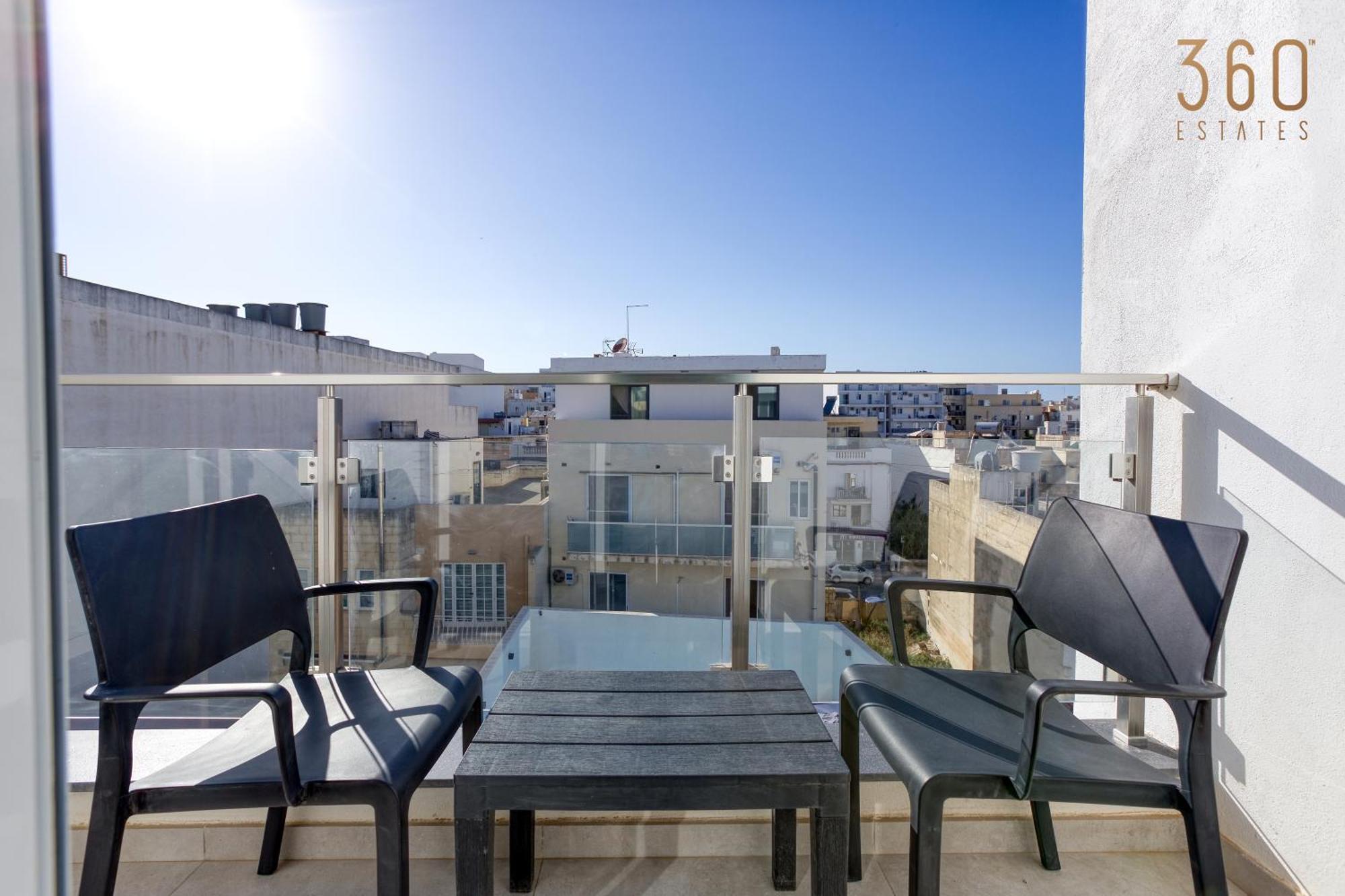The Swieqi Poolside Suites Is-Swieqi Zewnętrze zdjęcie